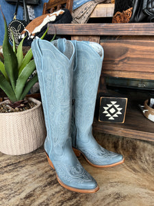 Ariat: Casanova Vintage Denim