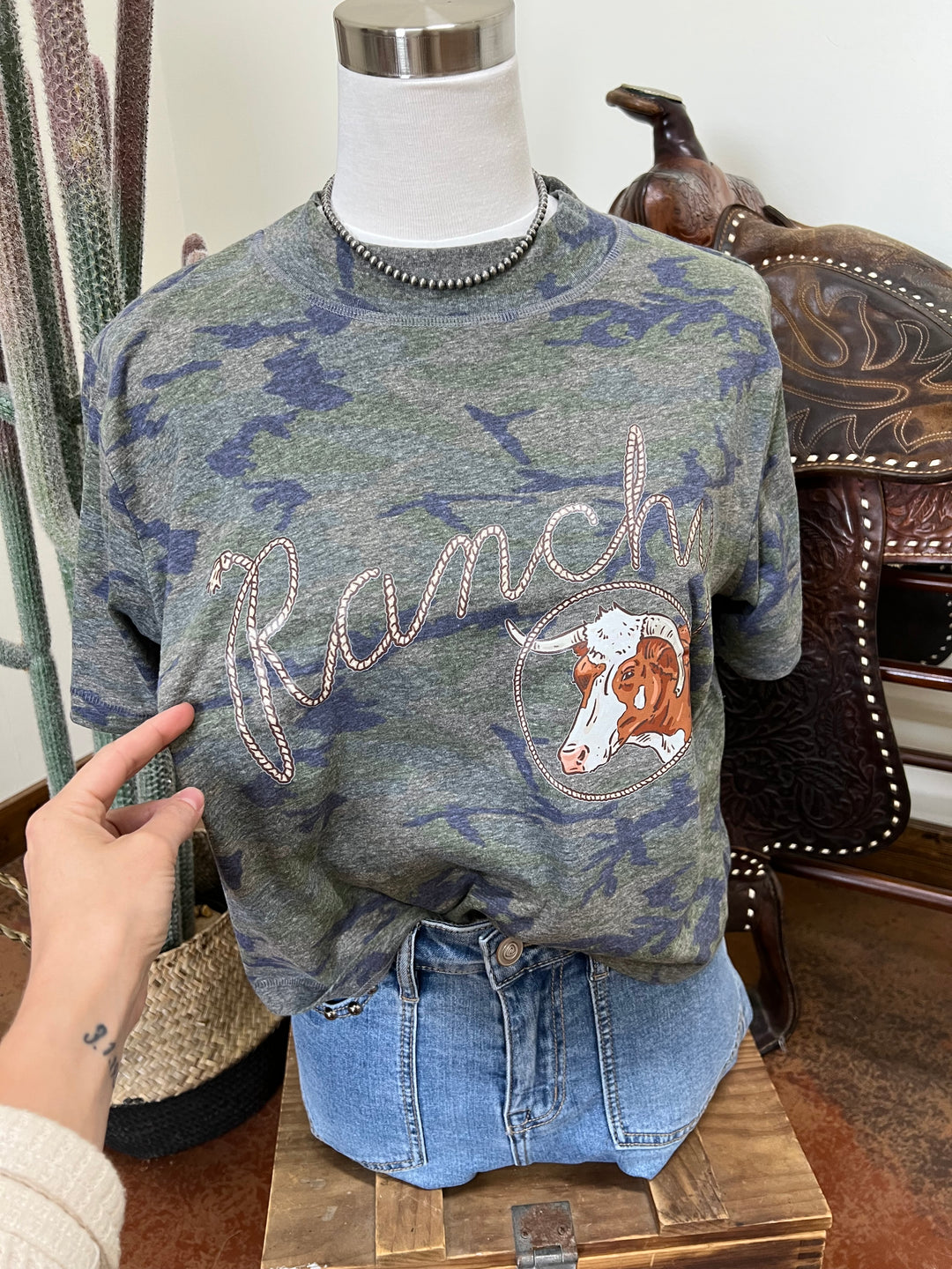 Ranchy Slightly Crop Tee