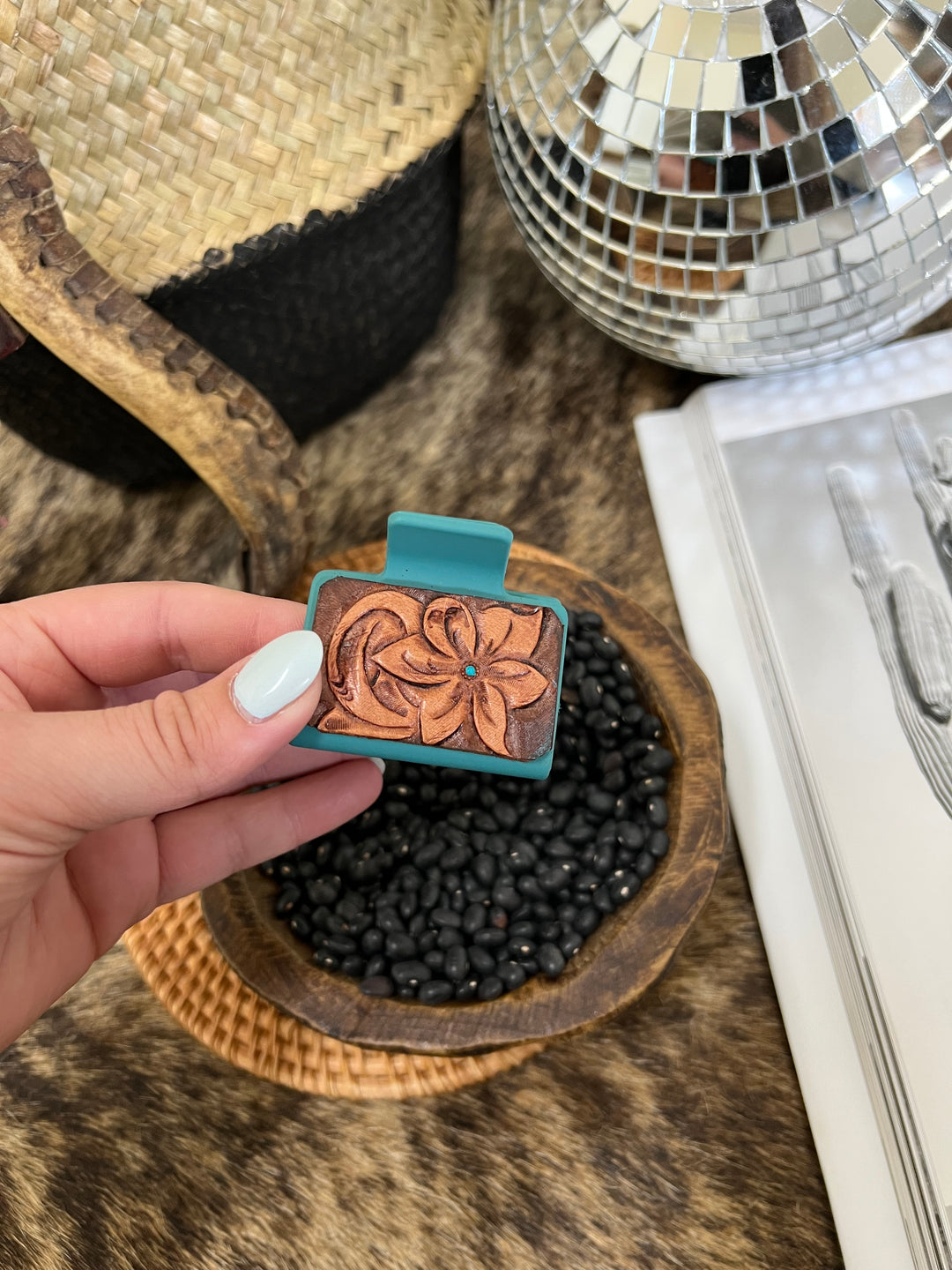 Small Floral Hand Tooled Hair Clip{3 Colors}