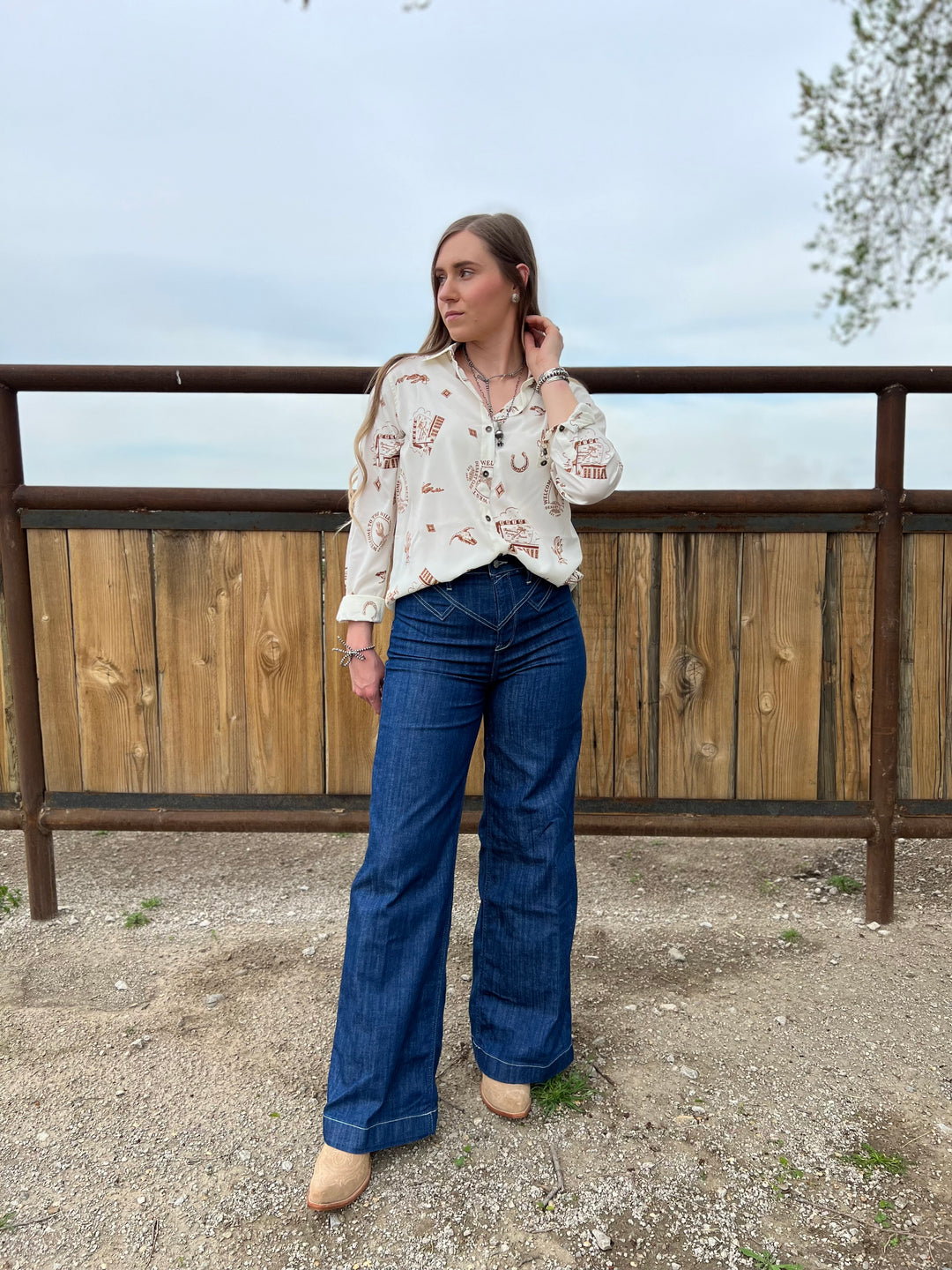 Ariat: Westie Yoke Wide Leg Jeans