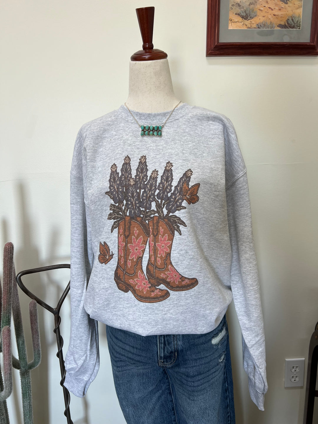 Texas Bloomin Boots Crewneck