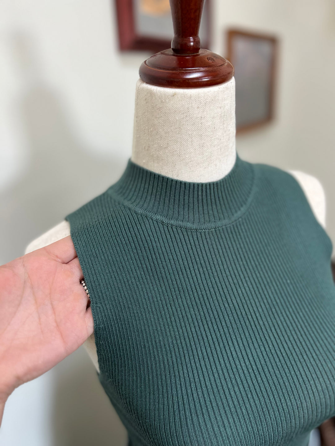 Mock Neck Sweater Tank{2 Colors}