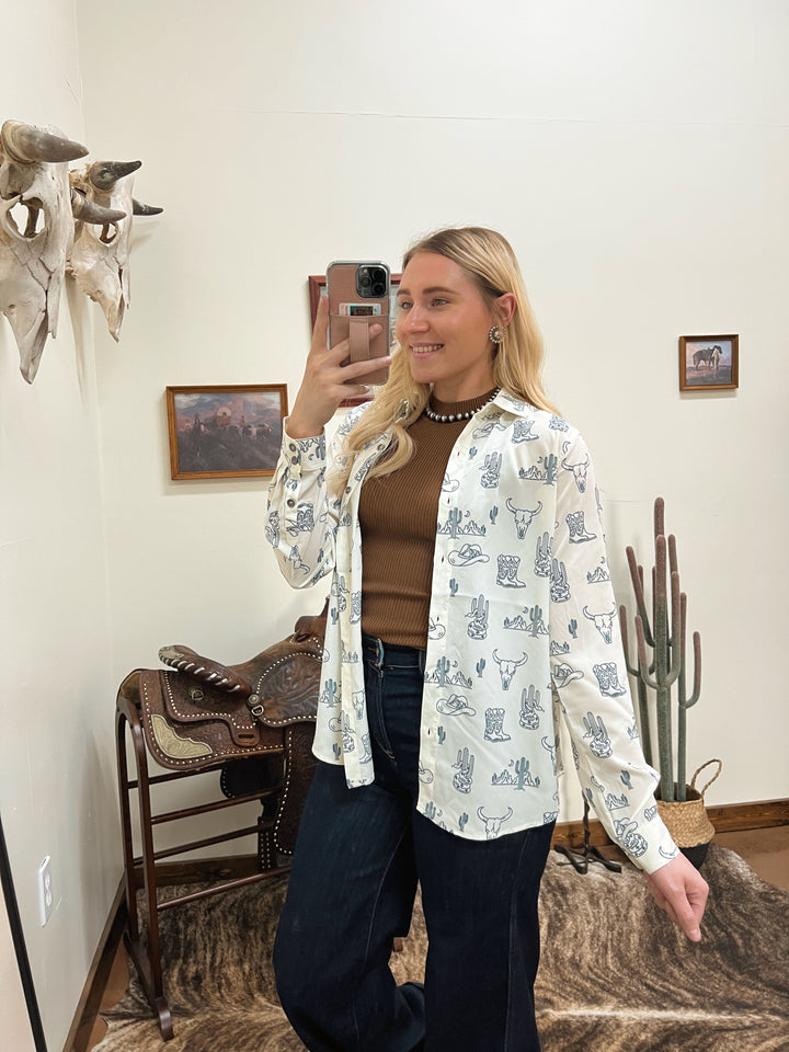 Ariat: Desert Print Buton-Up