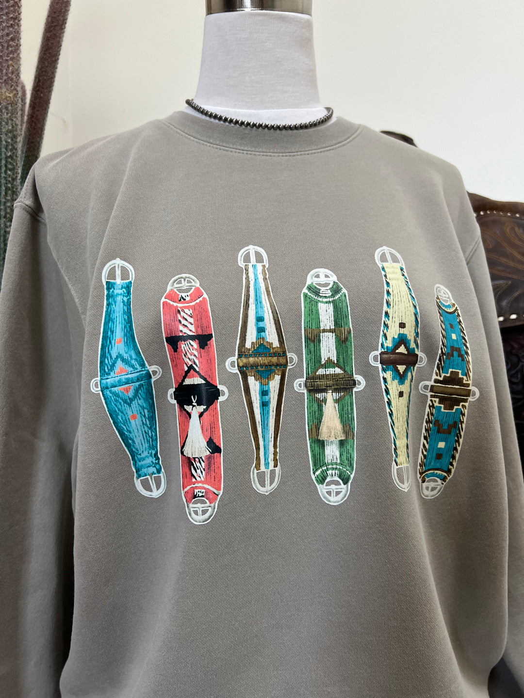 Cinch Em’ Crewneck-Concrete
